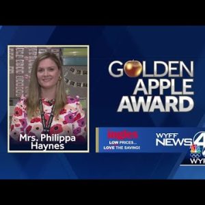 Philippa Haynes wins the Golden Apple Award