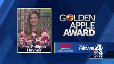 Philippa Haynes wins the Golden Apple Award