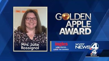 Julia Rossignol wins the Golden Apple Award