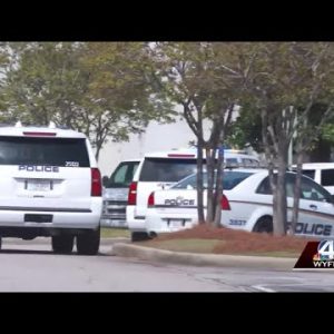 12 people injured in shooting at South Carolina mall