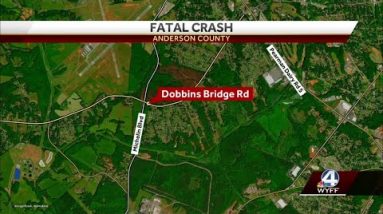 Anderson County crash kills driver injured after hitting tree, highway sign, troopers say