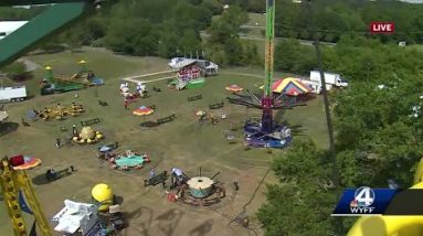 Jane Robelot soars in ferris wheel at Great Anderson County Fair