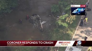 Coroner responds to crash in Anderson County