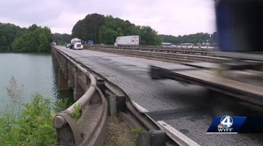 Man who jumped into Lake Hartwell after crash identified by coroner