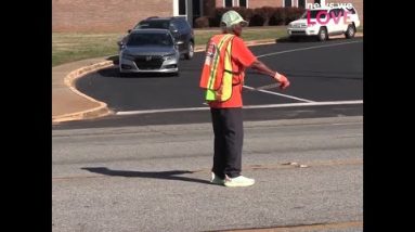 95-year-old crossing guard in South Carolina hangs up vest for last time