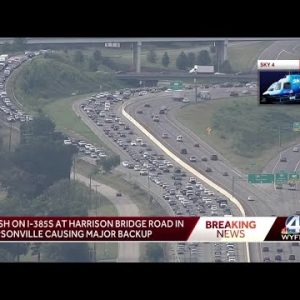 Crash on I-385 backs up traffic for miles