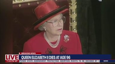 Paying tribute to Queen Elizabeth II: New Yorkers place flowers outside British Consulate | LiveNOW
