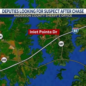 Anderson County deputies searching for suspect after chase