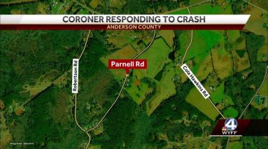 Coroner investigating deadly crash in Anderson County