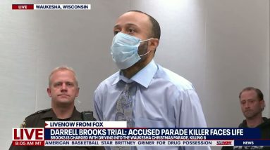 Darrell Brooks thrown out of court as jury enters | LiveNOW from FOX