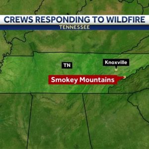 Crews work to battle 30-acre wildfire at popular TN national park